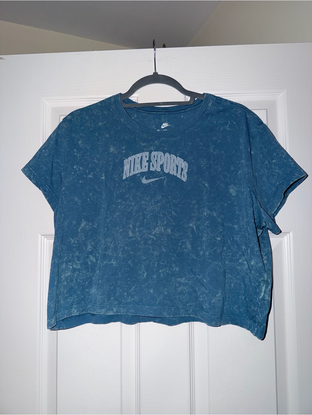Nike Blue Mineral-Wash Cropped Tee with Nike Sports Logo